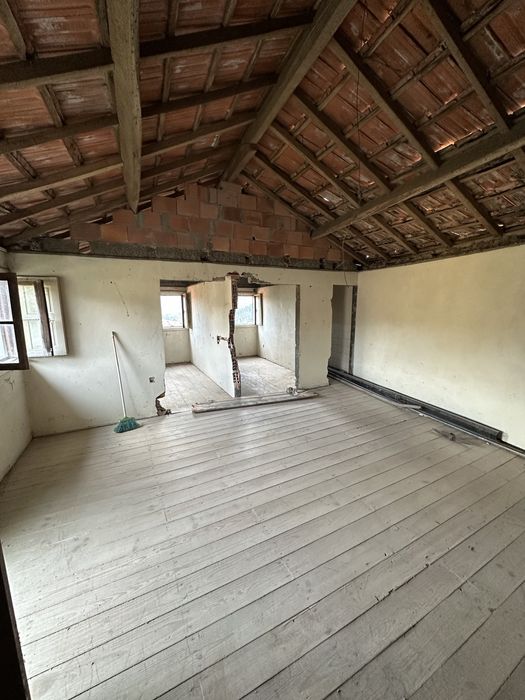 Moradia para reconstruçao