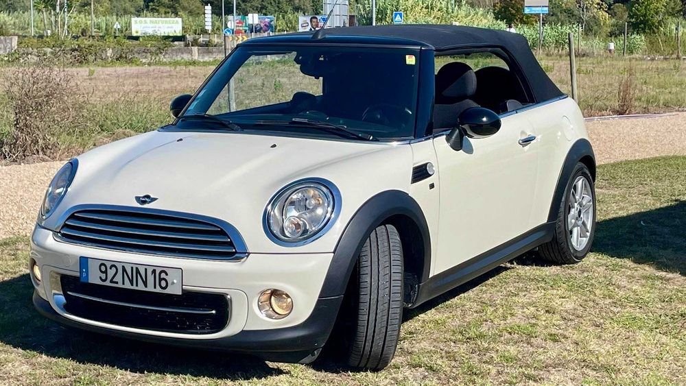 Mini Cabrio 1.6 Cooper D NACIONAL