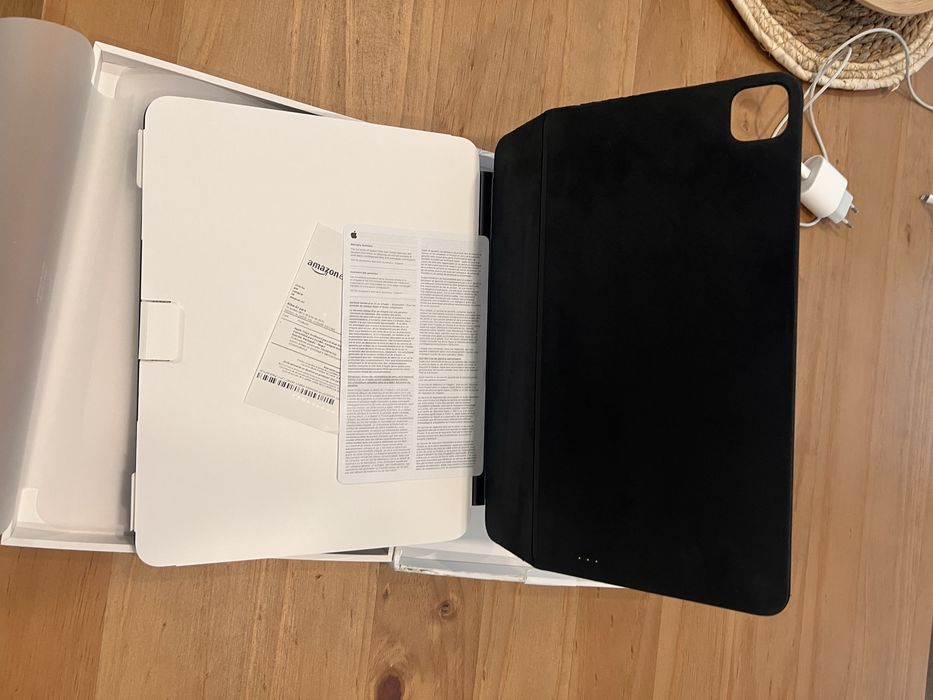 Apple Magic Keyboard para iPad Pro 13” – Original Apple