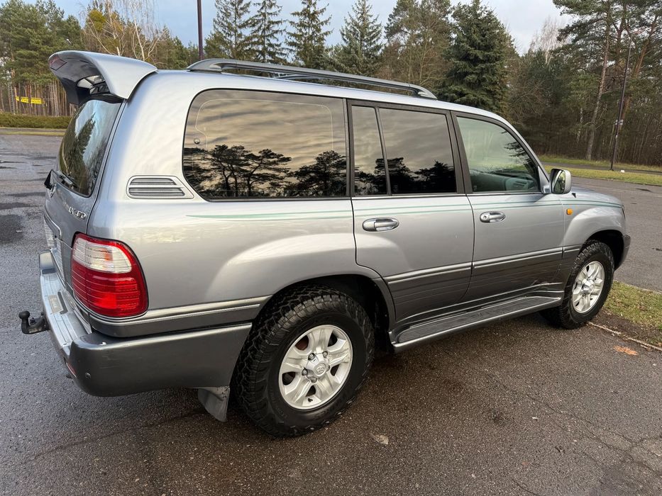 Lexus LX model LX470 z V8