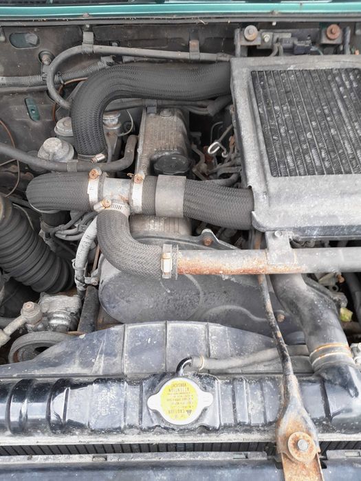 Pajero 2.5 td na czesci
