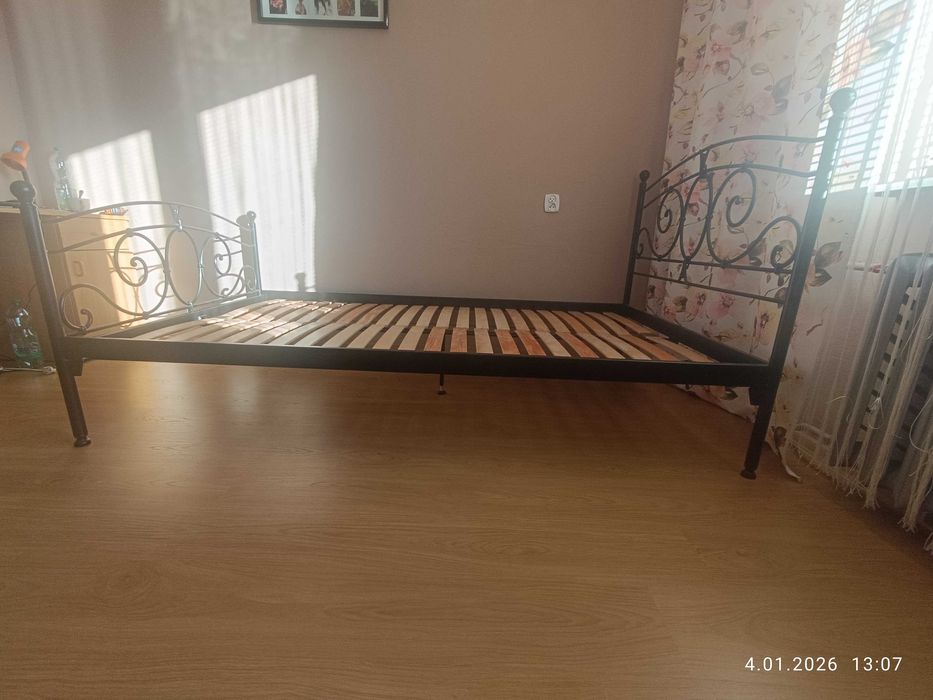 łóżko  młodzieżowe, robione na zamówienie