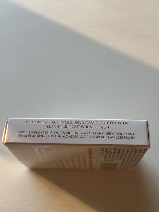Puder matujący Charlotte Tilbury