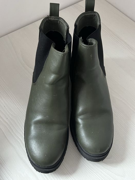 Жіночі ботінки демі з утепленням