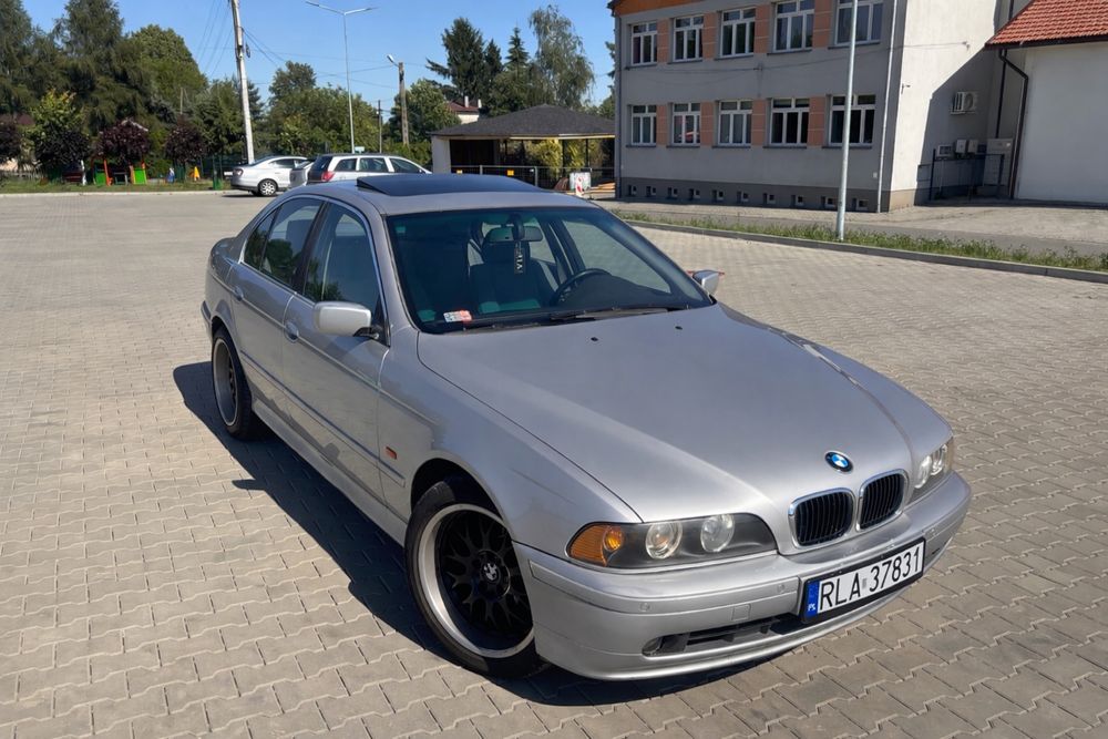 BMW E39 2003 Lift