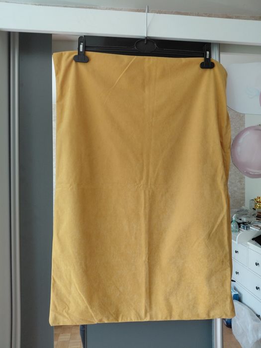 Poszewki/powłoczki/pokrowce dwa na duże poduszki. Bardzo polecam!