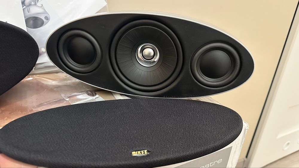 Zestaw głośników KEF