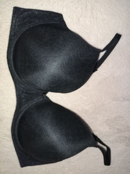 85 d biustonosz damski Triumph