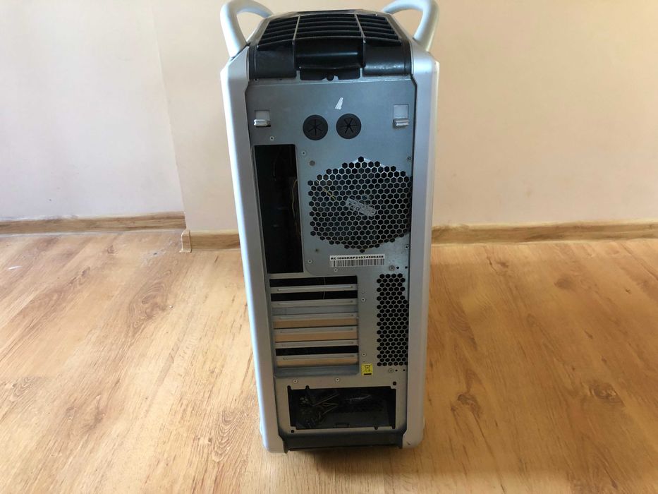 Obudowa do komputera CoolerMaster Cosmos 1000 Retro ATX Full Tower