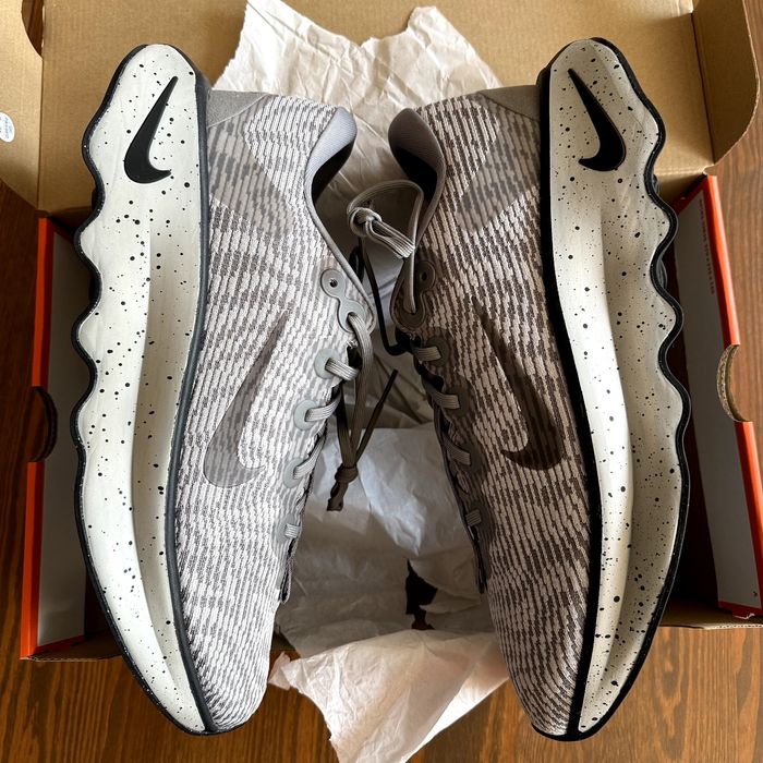 Кросівки Nike Motiva (Розмір 38.5/39/40/43/44/45/46/49.5) DV1237-002