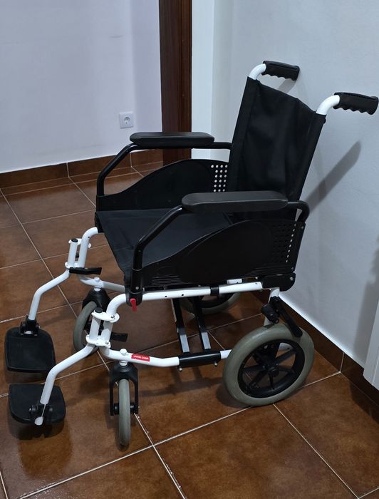 Cadeira de Rodas ORTHOS