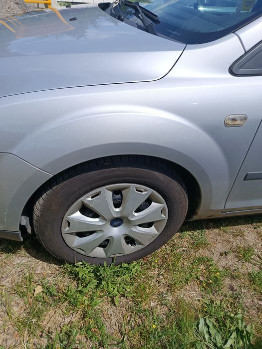 Sprzedam samochód -Ford Focus 2006 r.