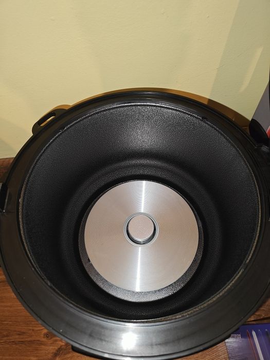 Sprzedam nowy Multicooker Esperanza EKG011. Zakup z kwietnia 2025