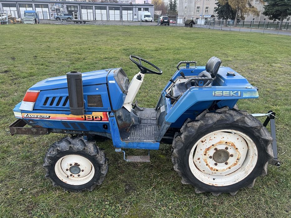 Mini traktorek Iseki Landhope TU 180 4x4 hamulce na 4koła  18KM