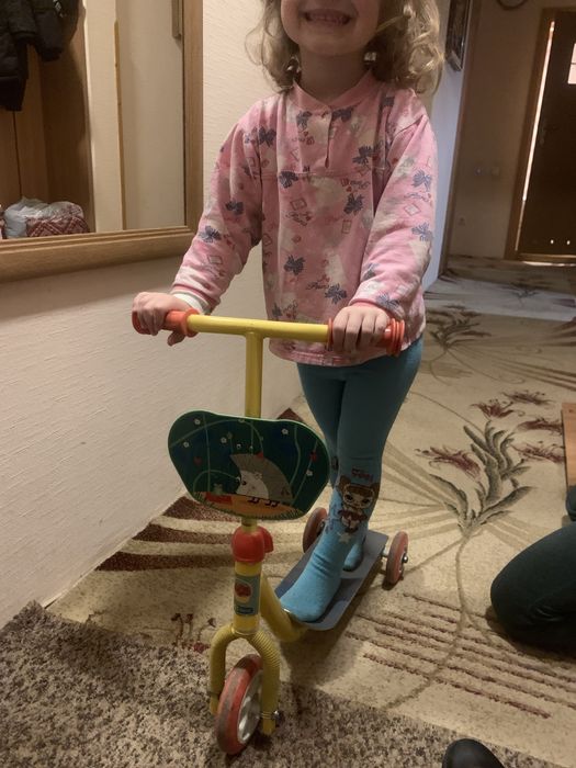 Самокат дитячий трьохколісний