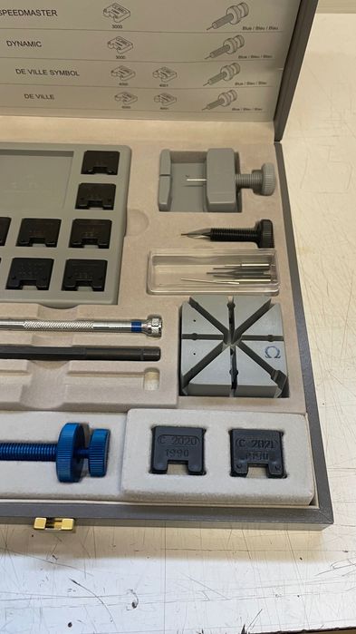 Caixa de acessórios Tool box omega