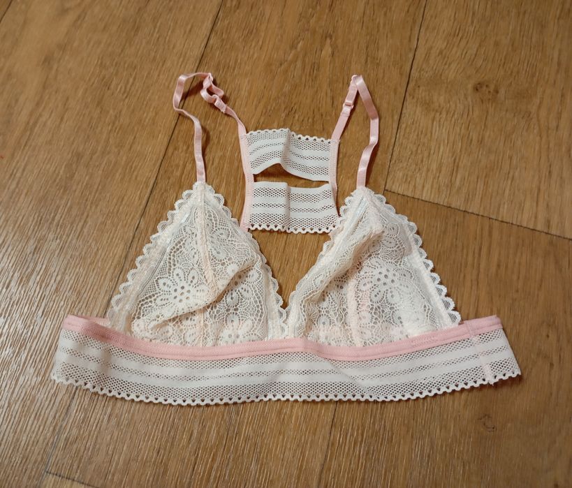 Бюсгалтер для маленькой груди/ подросток.