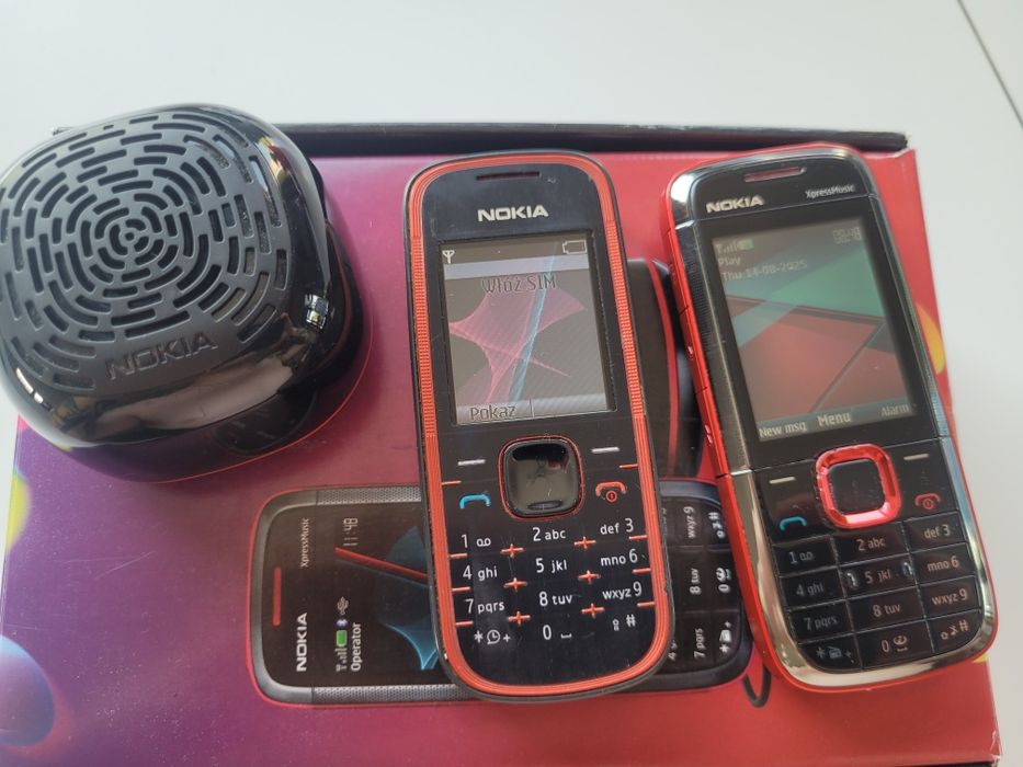 Muzyczny zestaw 2 x NOKIA 5130 + 5030c + Mini Speaker MD-9