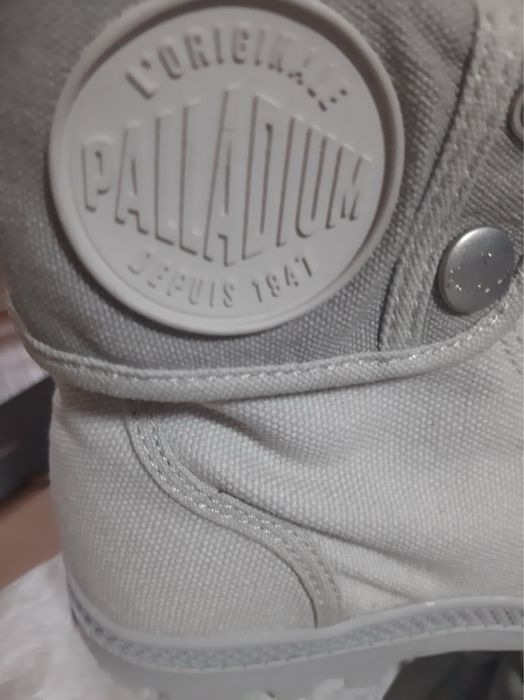 Кеди. Оригінал.Palladium.