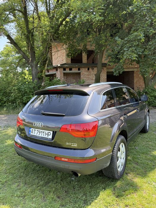 Ауді Q7 3.0Дизель