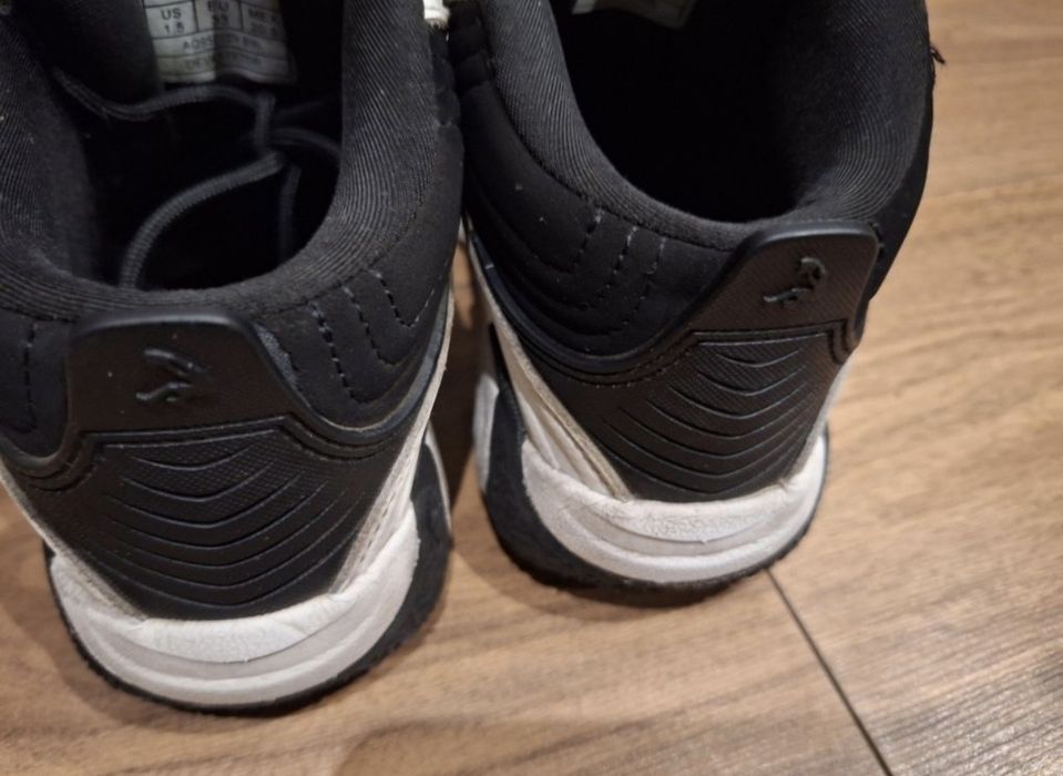 Buty chłopięce, rozmiar 33, czarno-białe, shaq,