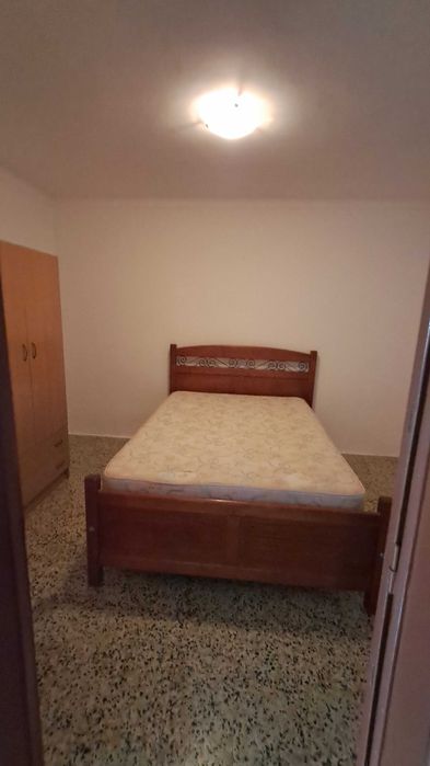 Moradia T3 com boas áreas em Vale de Vargo