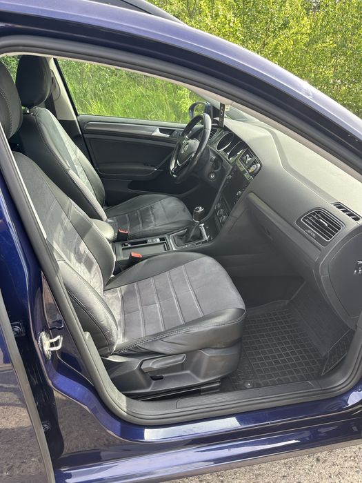 VW Golf 7 1.6 TDI Продаж