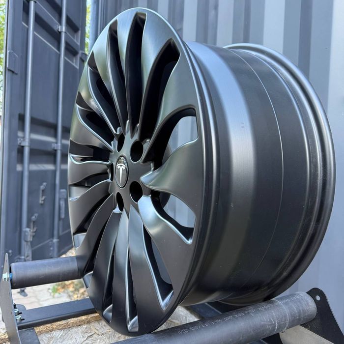 Диски Tesla R19 5x114.3 Model 3 Model Y 8.5J ET40 чорний сатин