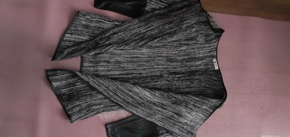 NARZUTKA sweter wdzianko