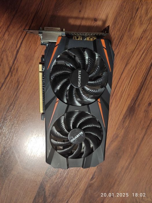2 ігрових комп'ютера з моніторами, GTX1060,GTX 660 + роутер + колонки