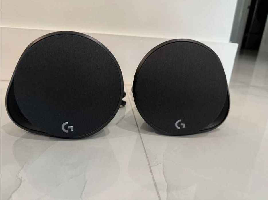 Colunas logitech g560 240W lightsync - Como novas