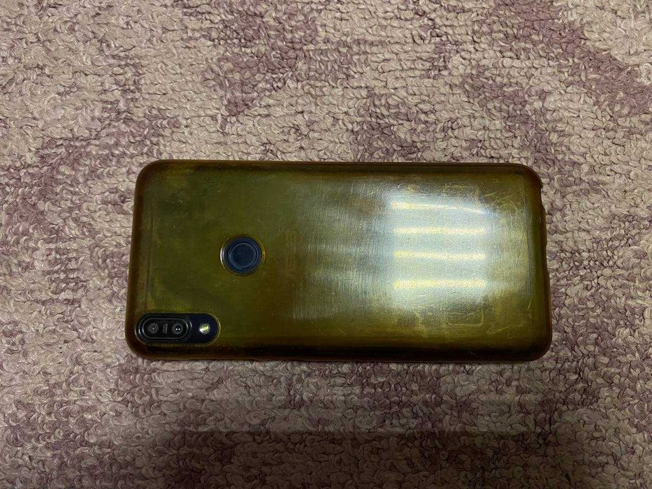 Asus ZenFone Max Pro M1