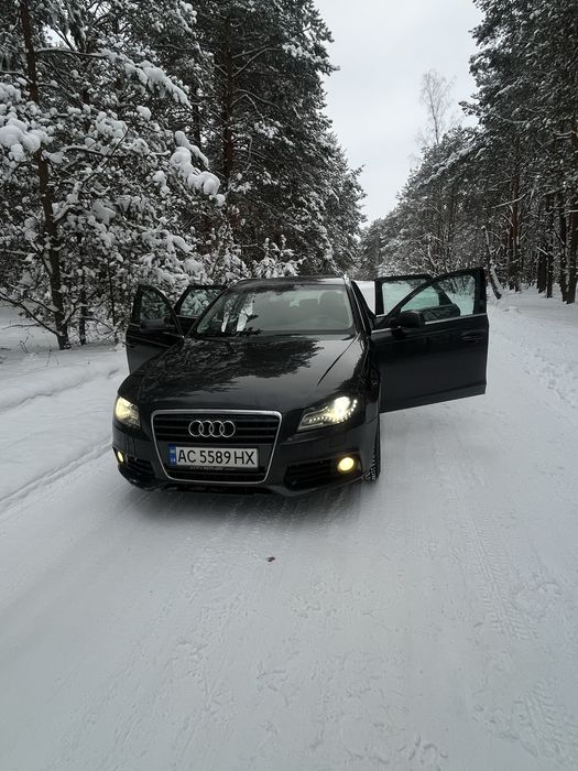 Продам ауді а4 б8