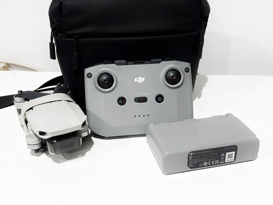 Dji mini 2se fly more combo