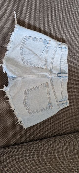 Spodenki z wysokim stanem