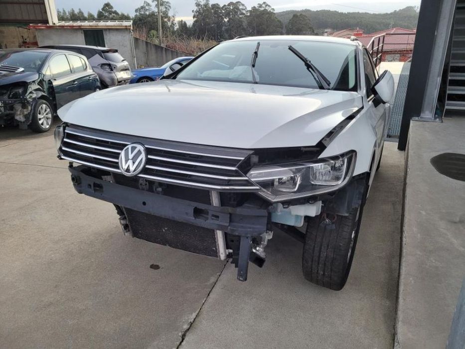 Vw Passat Variant 2019 para peças