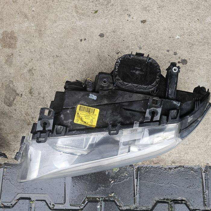 Lampy Bi-xenon e46 cabrio coupe Xenon dynamic skrętne  lift Facelift