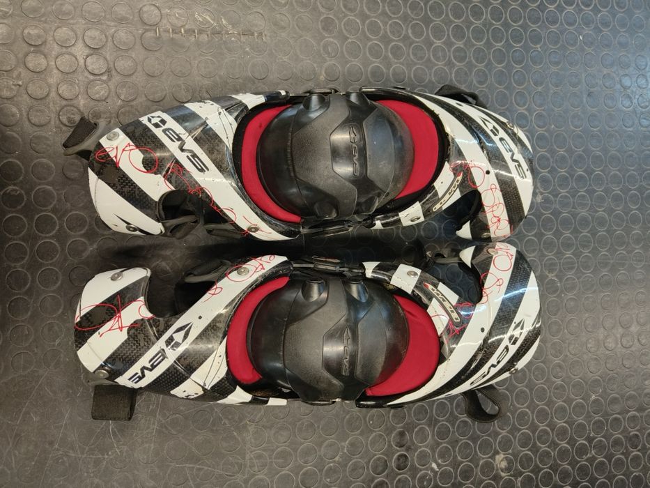 ORTEZY EVS rozmiar L (nie POD Leatt Mobius Asteriks Alpinestar )