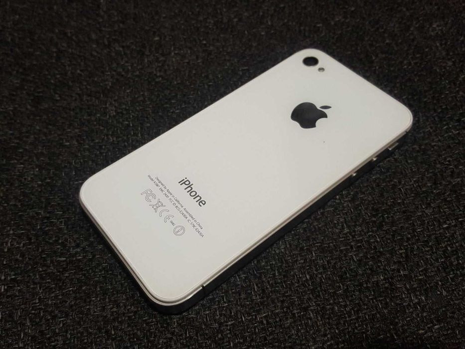 Iphone 4/4s 8GB/16GB/32GB Apple Оригинал! Цена разная!