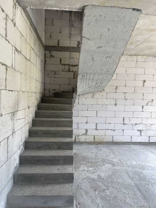Будинок 110 м² з великою кухнею-вітальнею 35 м²