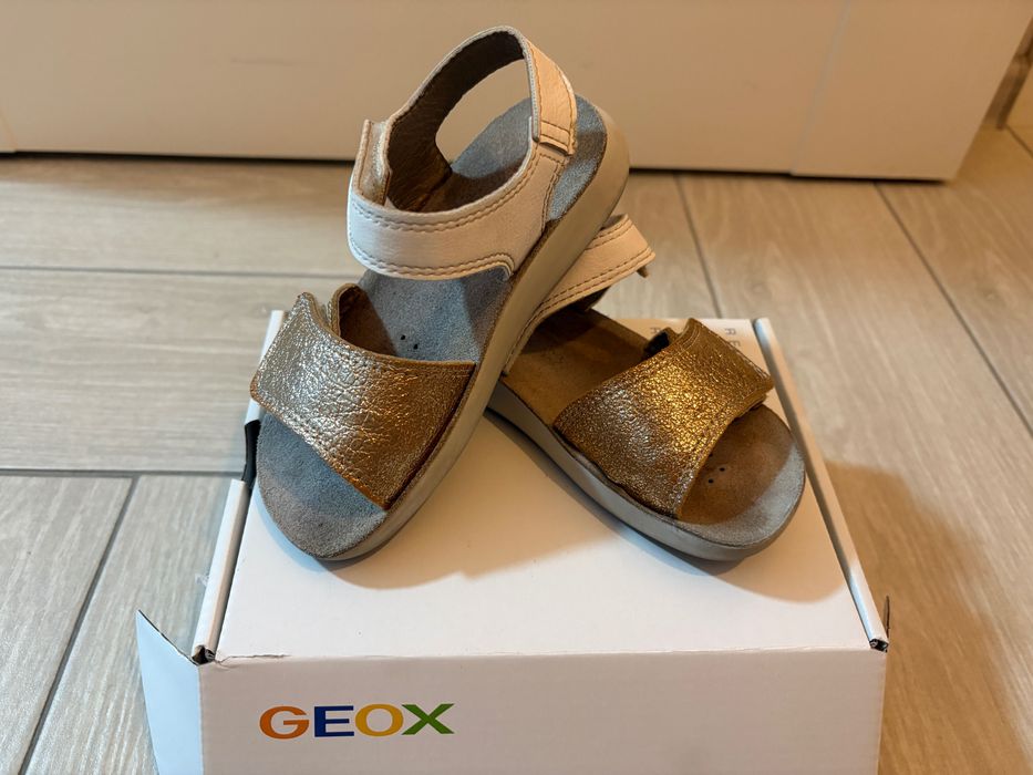 Босоніжки geox 17см 26 розмір