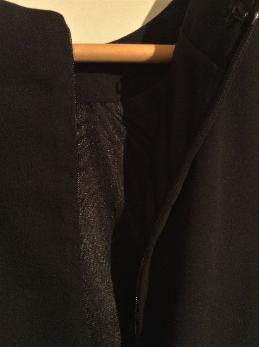 Vestido preto MASSIMO DUTTI