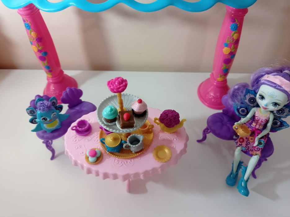 Brinquedo Enchantimals chá no jardim
