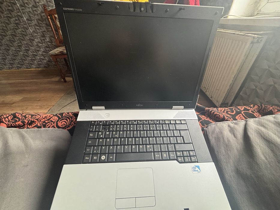 laptop m52239 FUjtsu dysk
