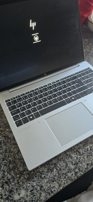 HP Elitebook 860 G11 16 Ultra 7 165U 32GB SSD 1TB