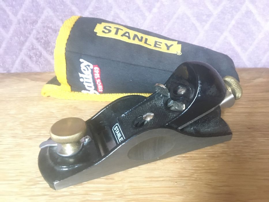 Strug z pokrowcem STANLEY stalowy