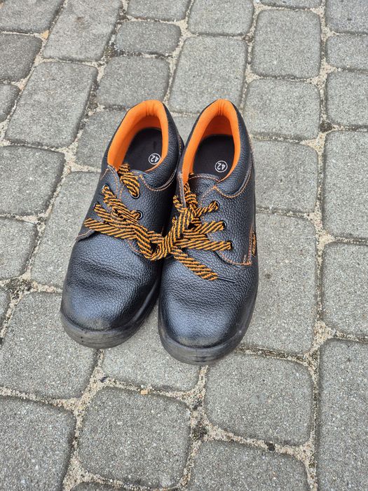 Buty robocze roz 42