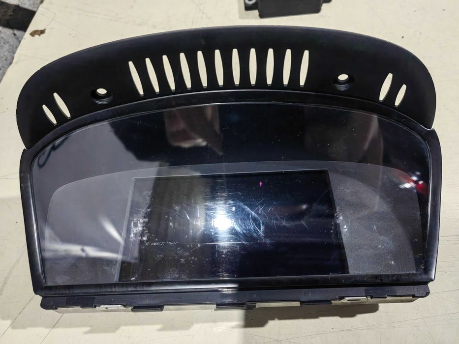Ecra/ dispay de Navegação BMW serie 3 e 5 E90/E91/ E60/E63/E64   9193.748