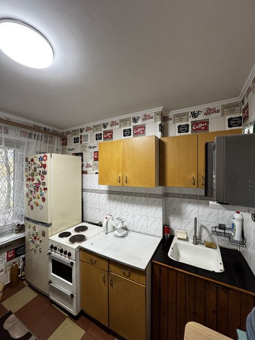 Продается 2- х комн. квартира  Хортицкий район.