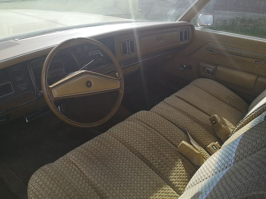 Chrysler Newport ( Dodge Buick Pontiac )
